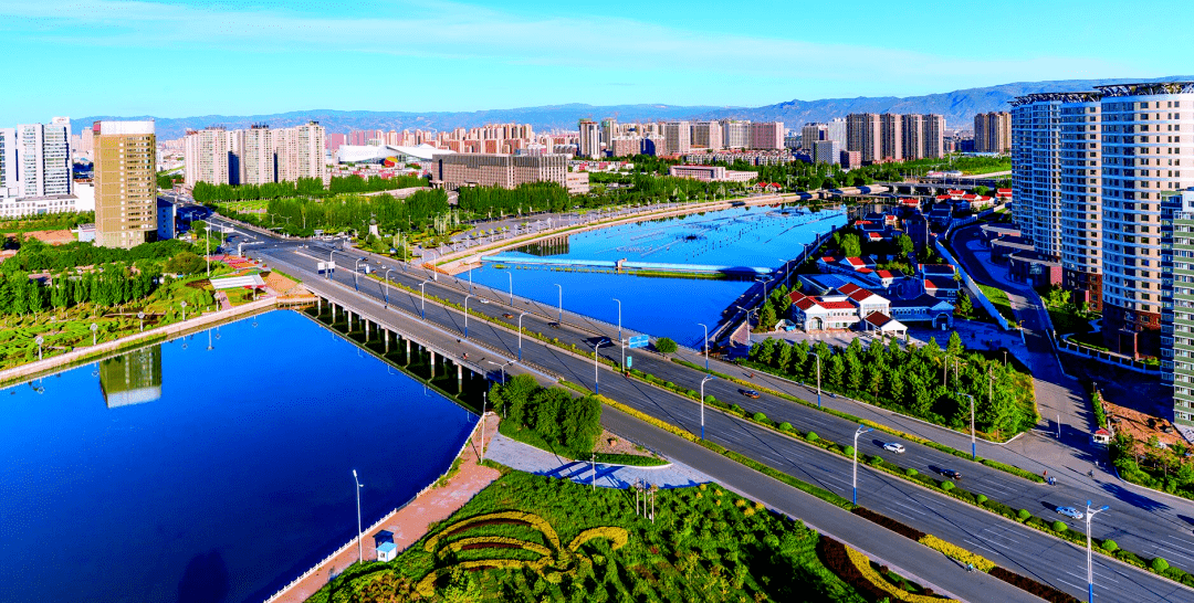 呼和浩特,友情的暖阳与家的温馨之地